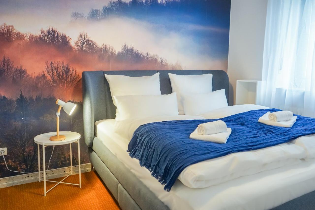 7seas Business & Family - Balkon - 24-7 Check-in Apartment