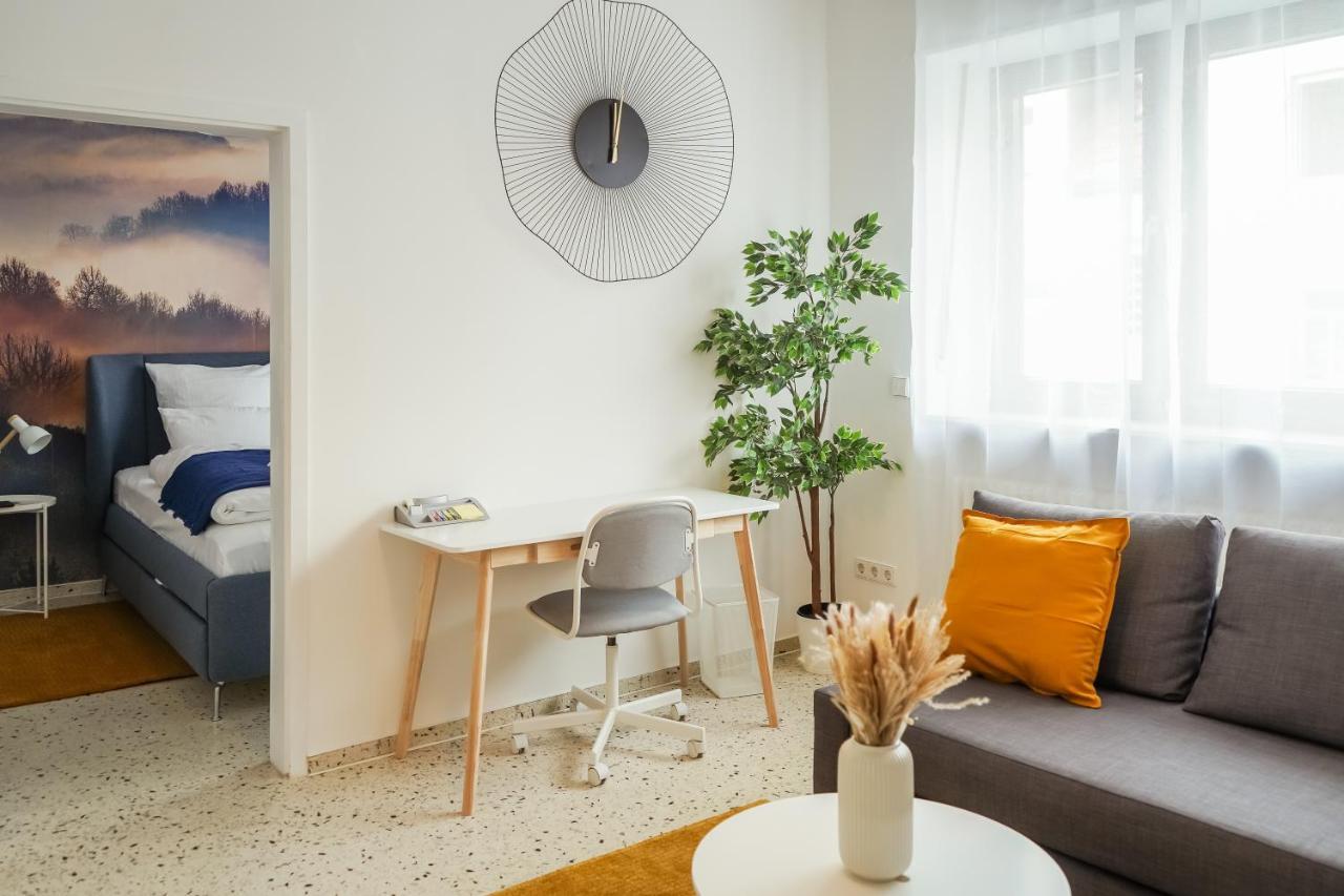 7seas Business & Family - Balkon - 24-7 Check-in Apartment *